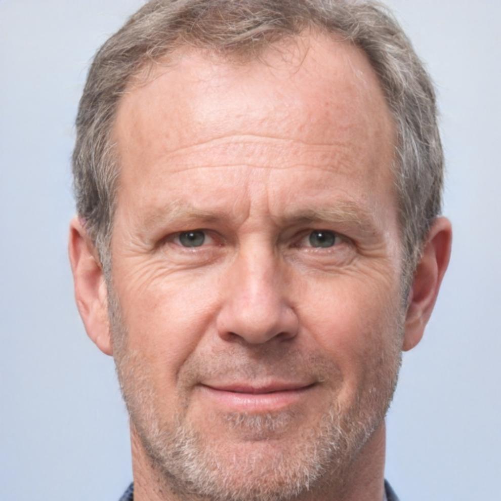 Kieran Blackwood, aurnovaiqi's Founder and Financial Planning Director